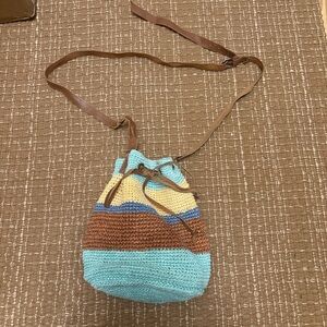 Chic Multicolor Crochet Crossbody Bag